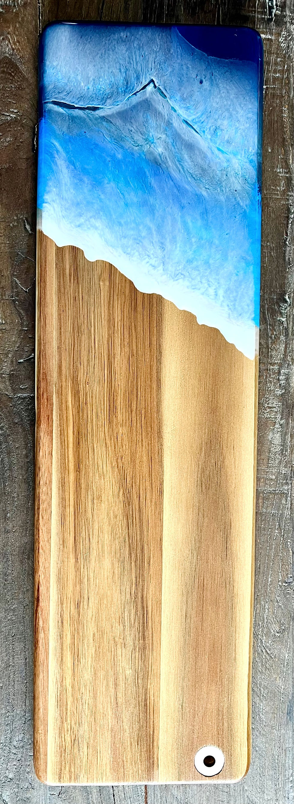 Long ocean waves charcuterie board