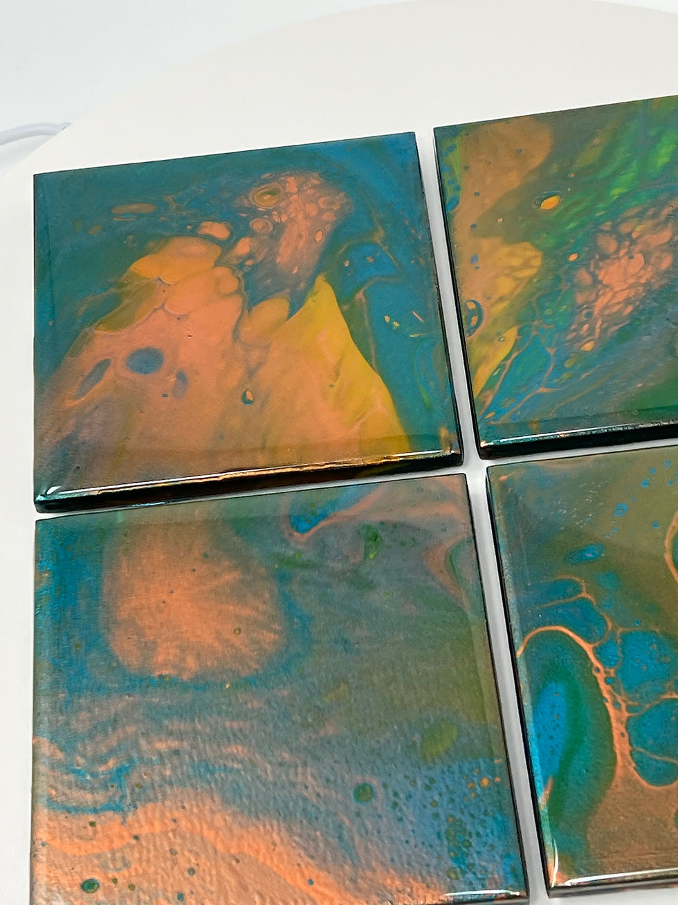 Thumbnail: metallic coaster set