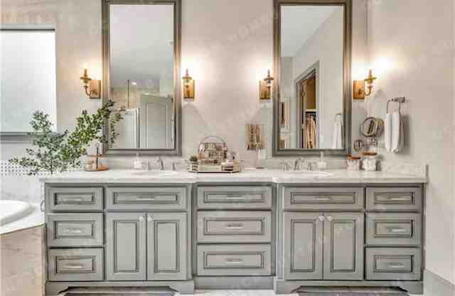 QCB Custom Homes - Bathroom Remodeling (13).jpg