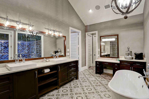 QCB Custom Homes - Bathroom Remodeling (8).jpg