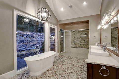 QCB Custom Homes - Bathroom Remodeling (6).jpg