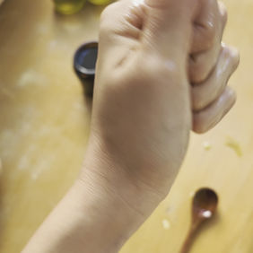 משחה להרגעת אטופיק דרמטיטיס (אסתמה של העור)