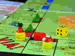 game nights to build employee engagement