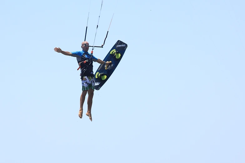 Kiteboard Kitesurf Course Lesson Rental Shop Akyaka Gokova Turkey