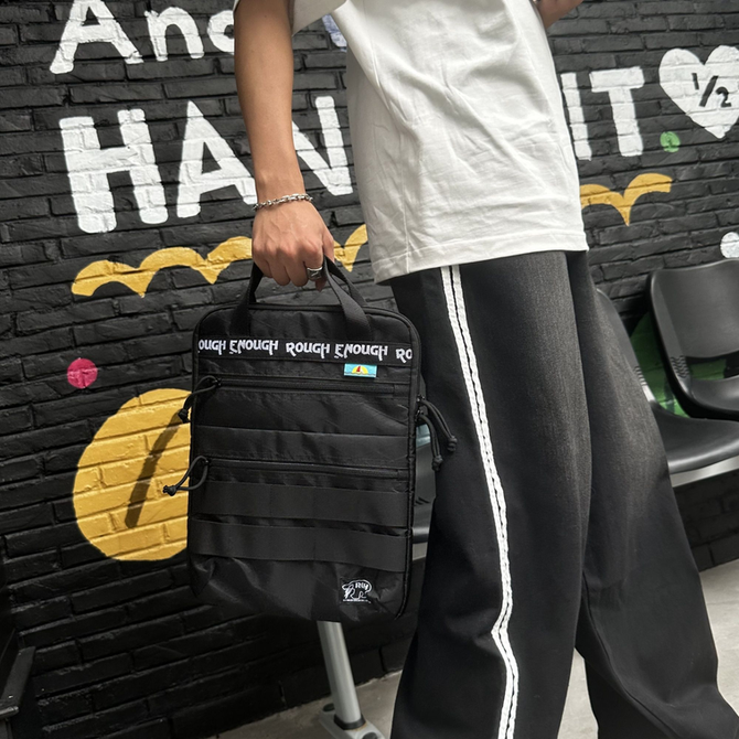 💻 Adventure-Proof Armor: Your Laptop’s New Tactical Bodyguard!