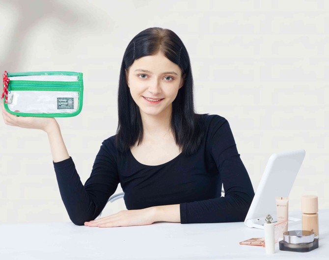 Rough Enough TSA Approved Clear Toiletry Bag: Green Versatility for Every Routine