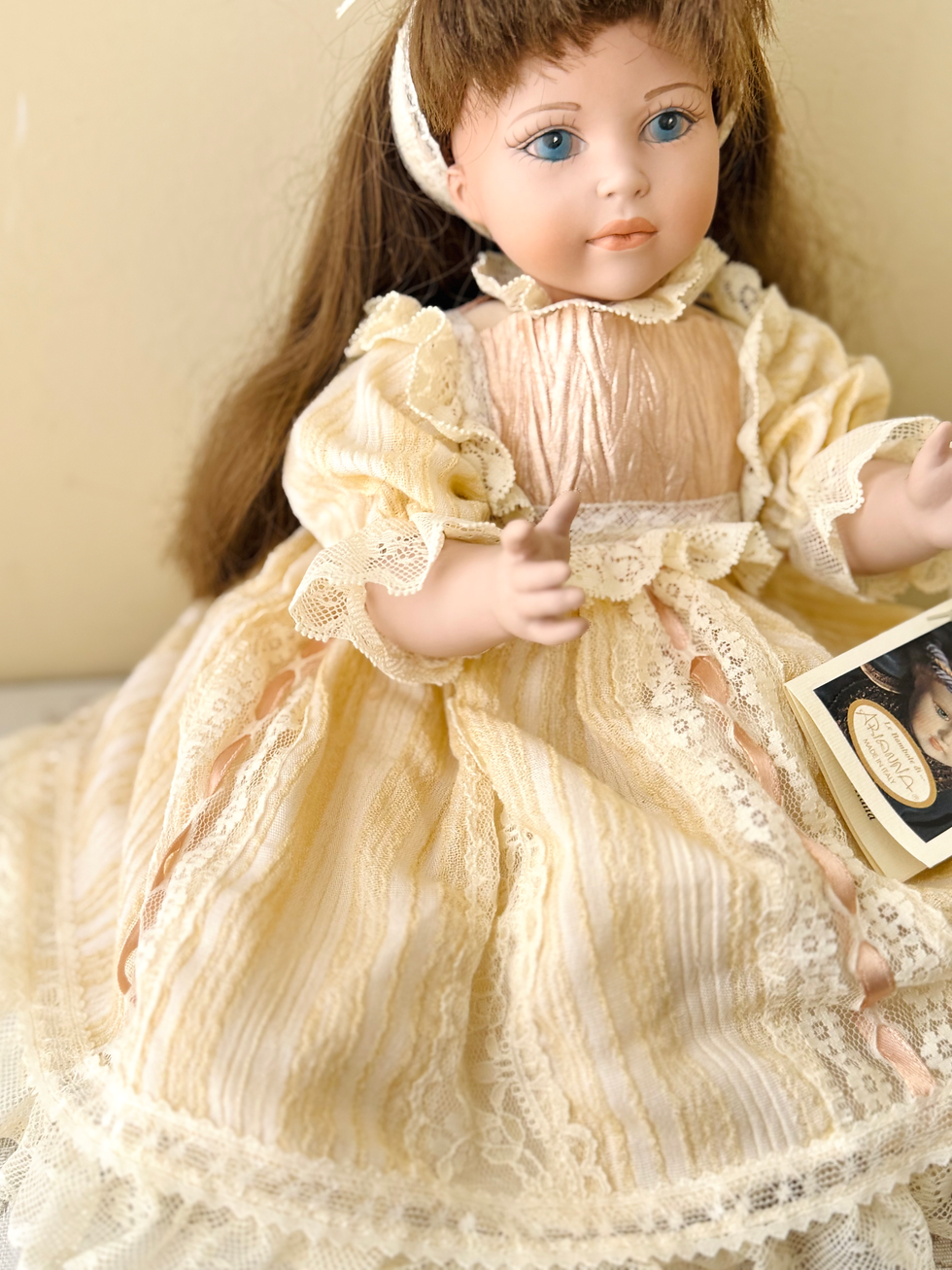 Thumbnail: Bambola Camilla “Le bambole di Arianna”