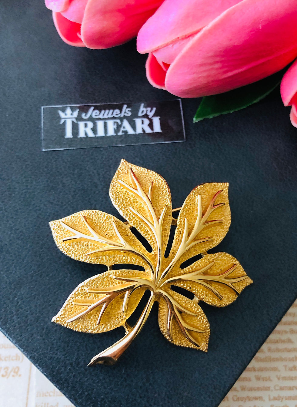 Miniatura: Spilla vintage Trifari