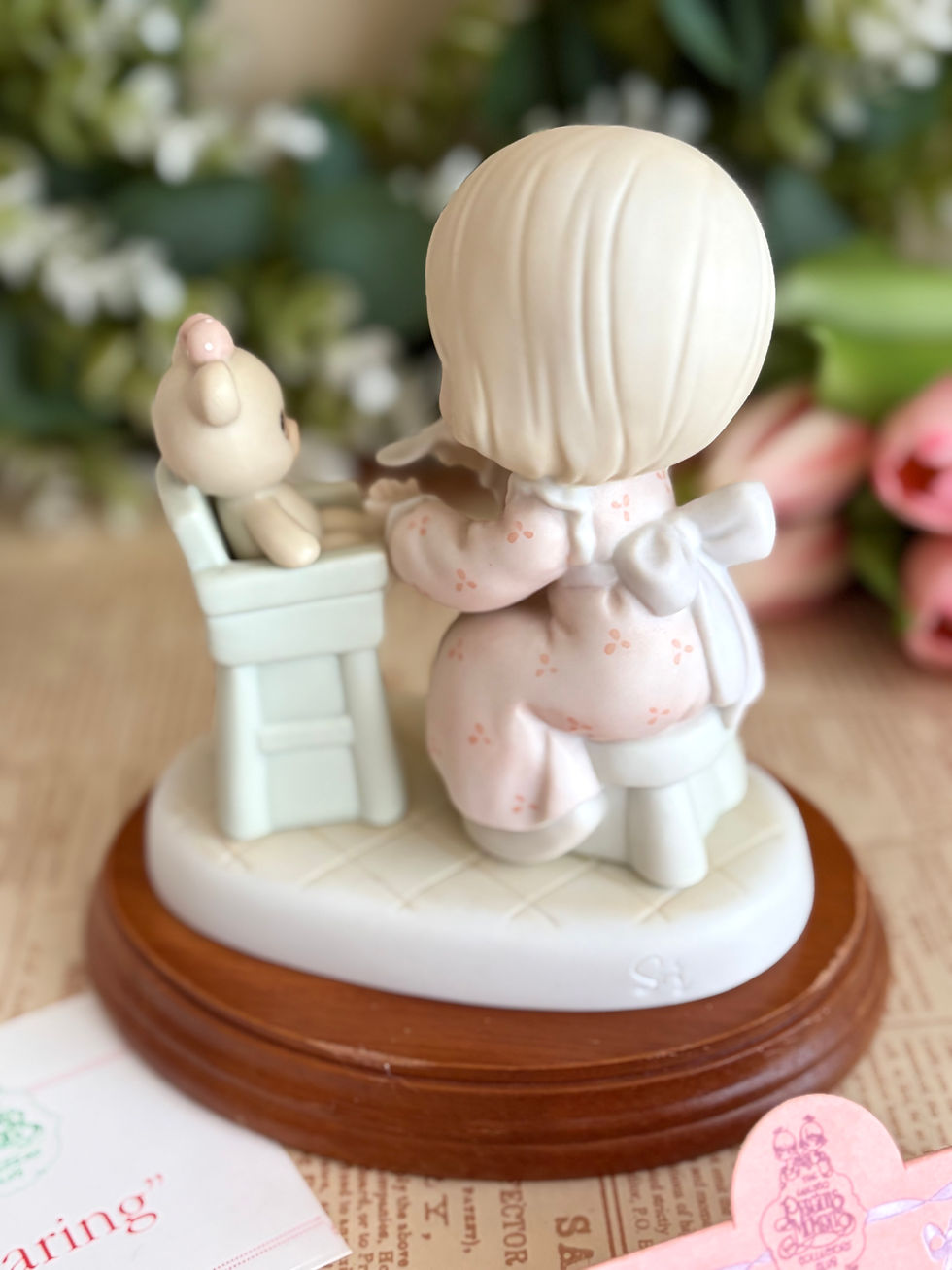 Thumbnail: Statua Precious Moments Sharing