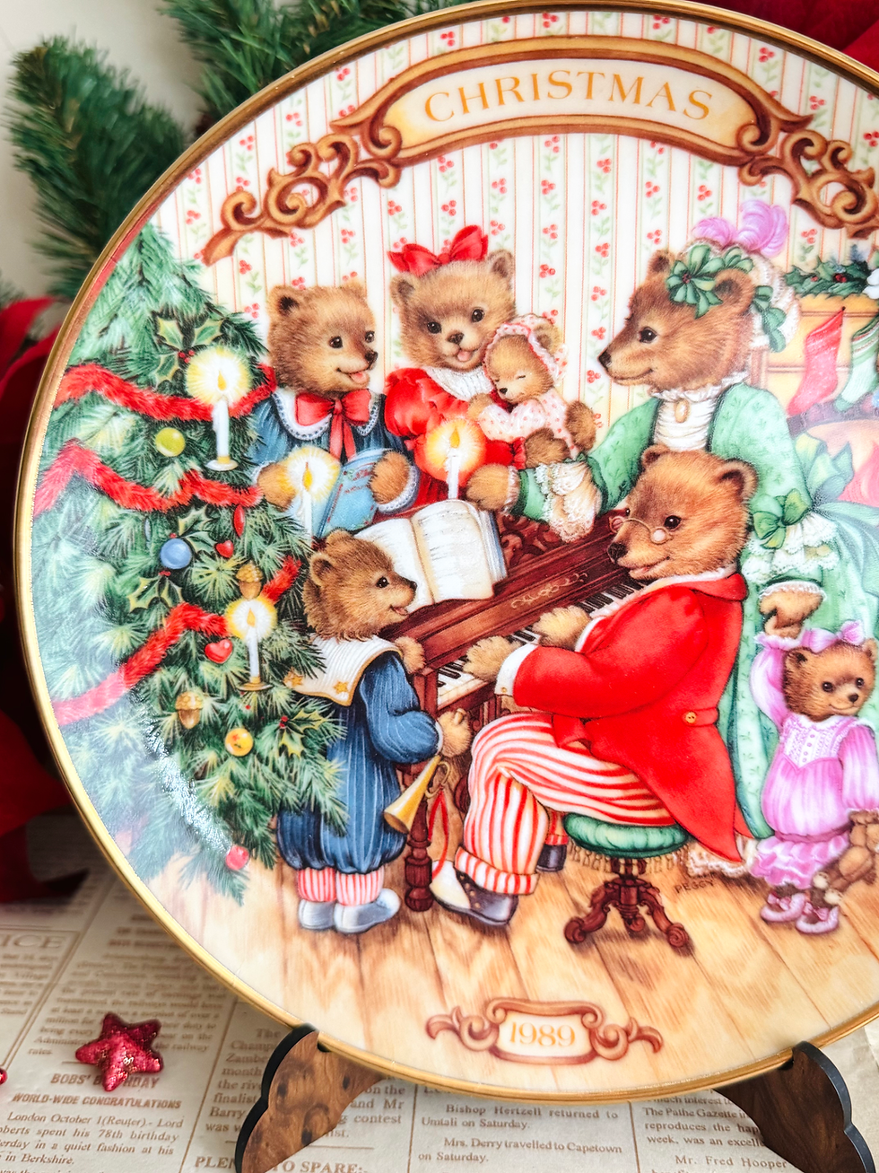 Miniatura: Piatto “AVON” collezione “Together  for Christmas”