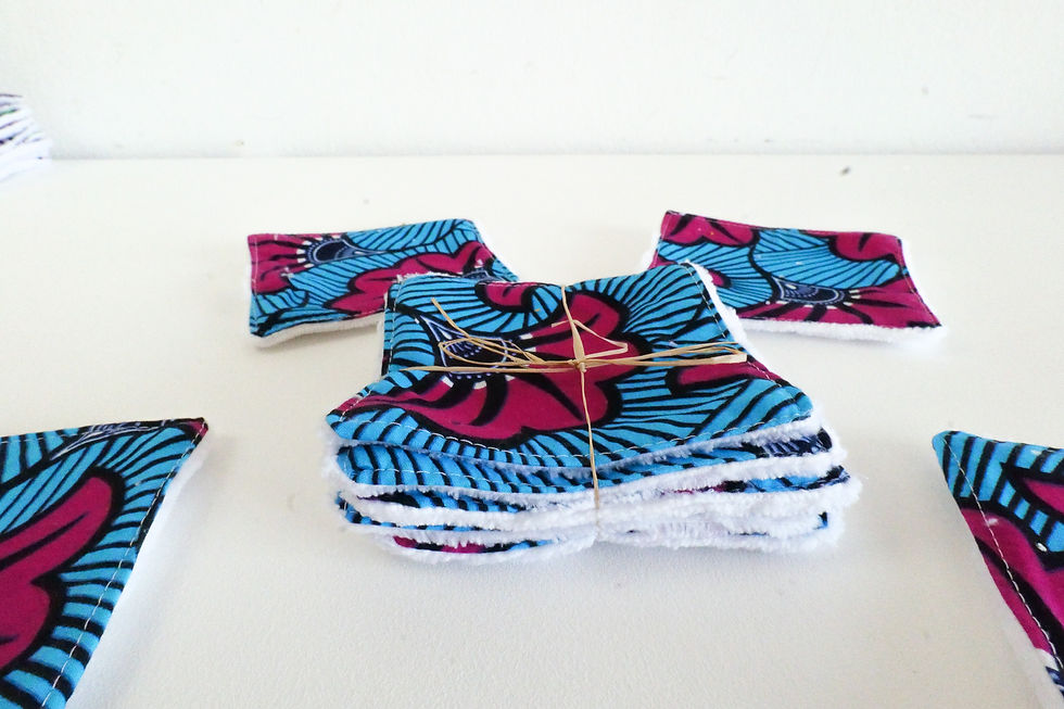 Miniature : Lot de 5 Lingettes/démaquillants lavables en wax et bambou 12x12cm Fleurs roses