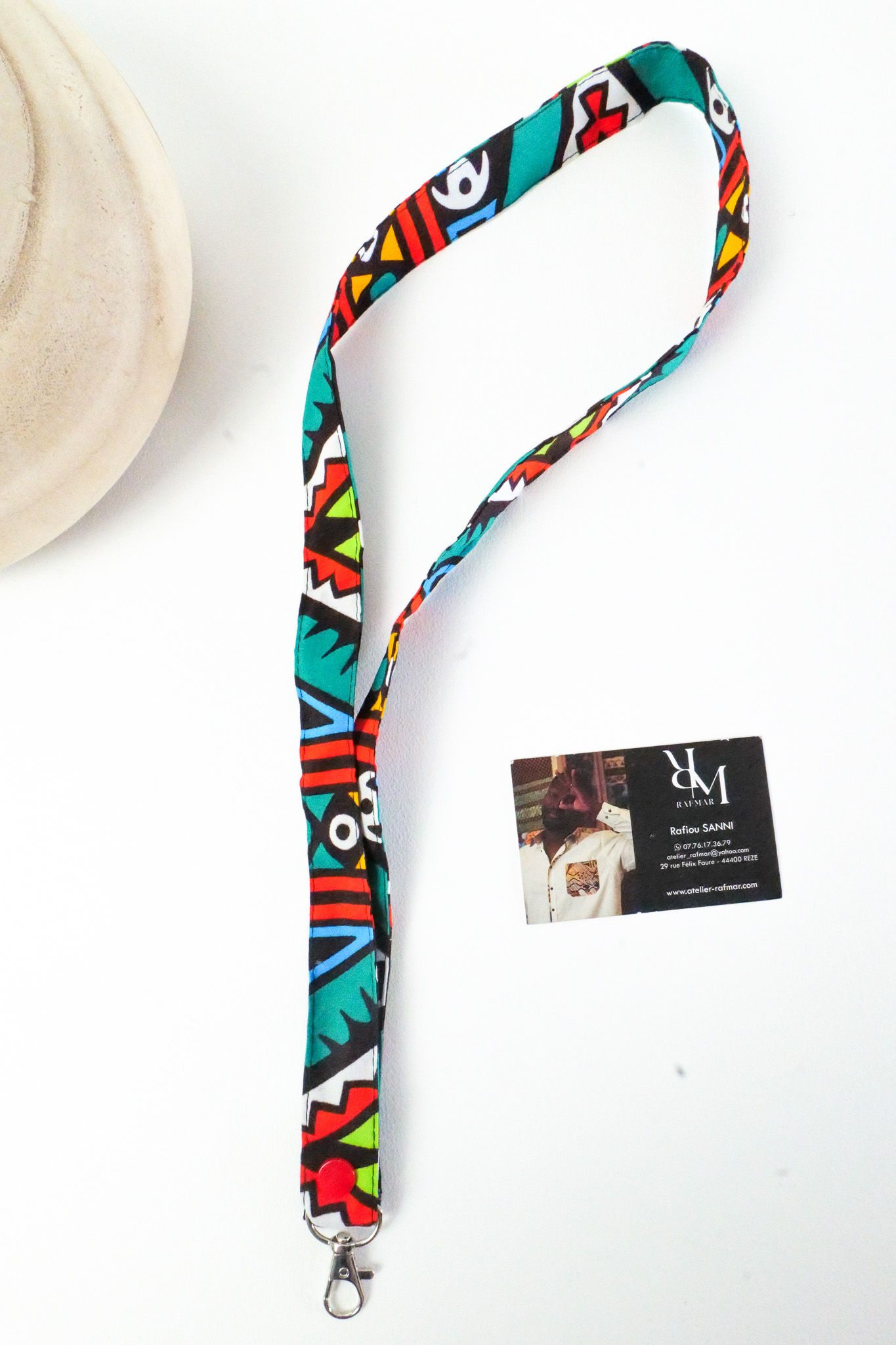 Tour de cou en wax, porte badge, porte clés/SOLAR