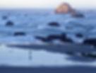 beach-and-surf-on-coast-of-oregon-usa-2000112.jpg