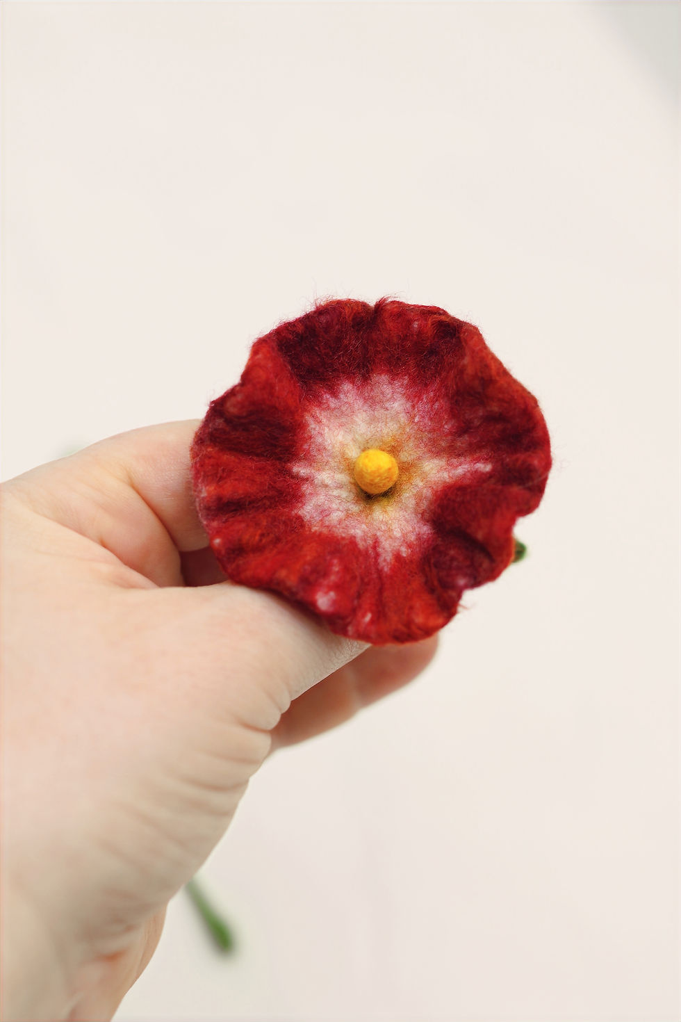 Miniature : Mini bouquet de fleur feutrée rouge