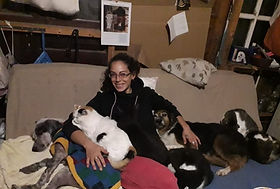 meet the volunteers of vrouva farm
