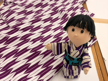 東亜和裁の冬の制服は着物です