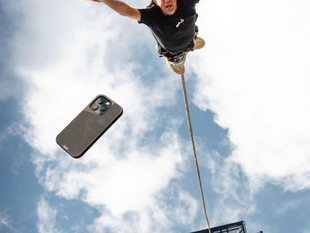 Mous New Phone Case Put To The Test With 160-ft Bungee Jump!