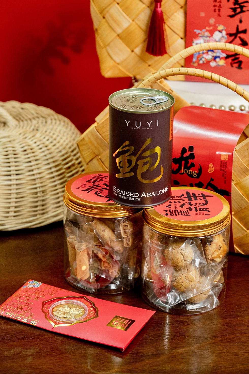 Thumbnail: 龙年风藤竹篮 Dragon Bamboo Gift Set