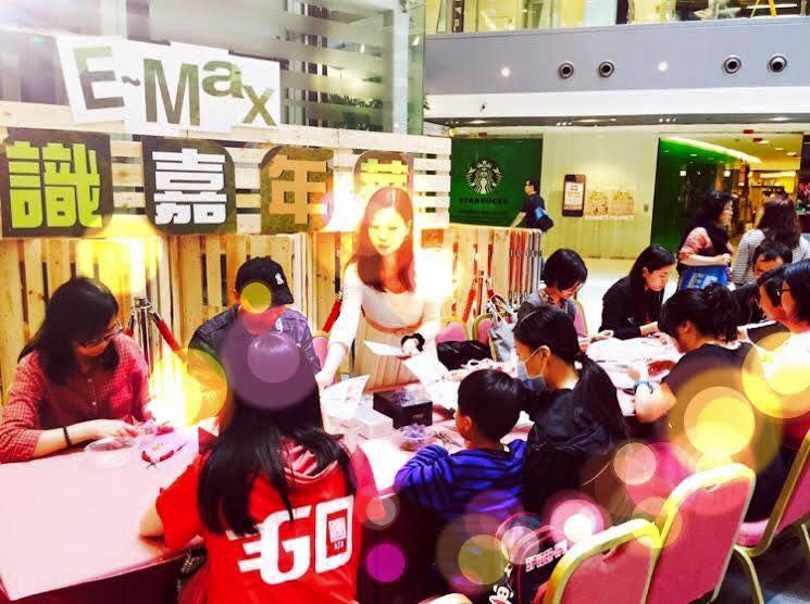 縮圖：Preserved Flower 保鮮花系列～圓型玻璃瓶戒指座班