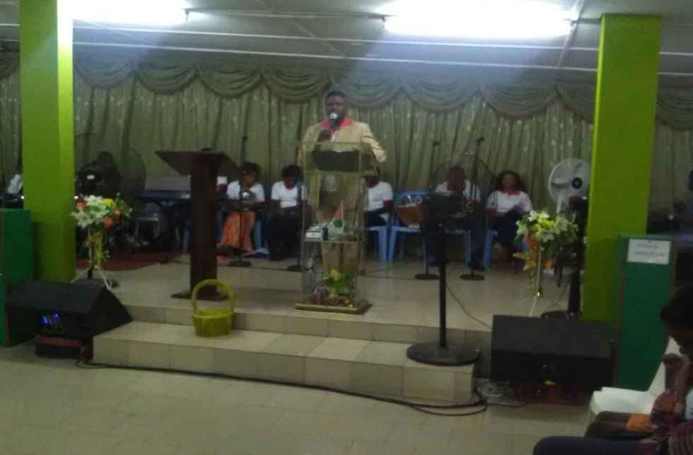 Exhortation et mots d’encouragement du prophète Koffi Yao Martin de l’Eglise Evangélique Elim.