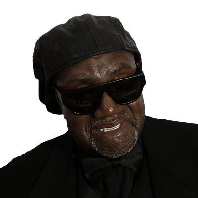 Curtis-Headshot-2.png