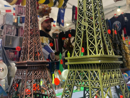 Les Souvenirs Parisiens : Entre Histoire et Nostalgie