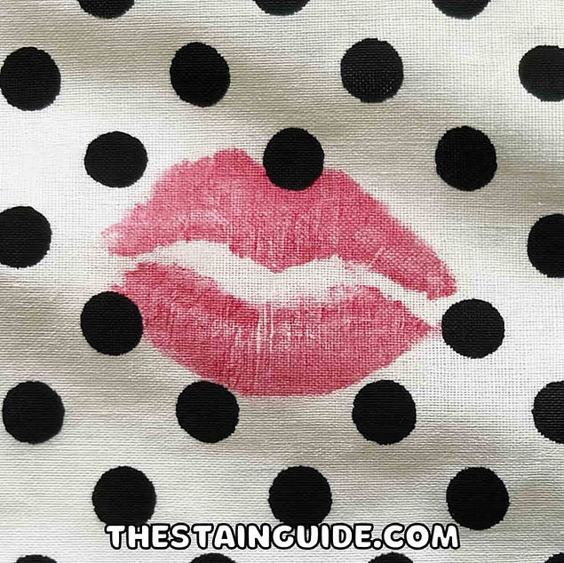 Remove Lipstick or Lip Gloss Stains From Clothing COM.jpg