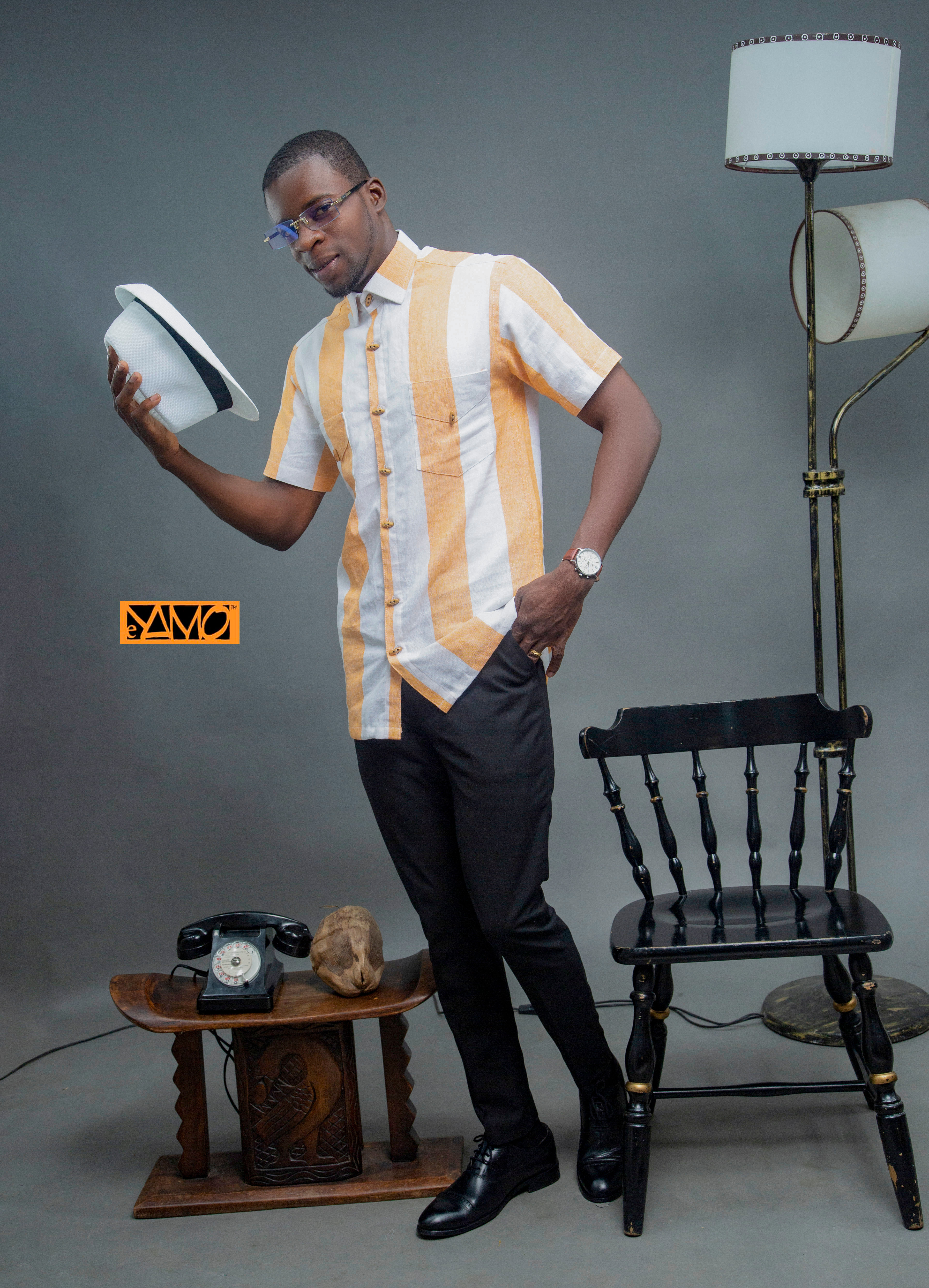 Chemise en lin avec des bandes oranges blanc