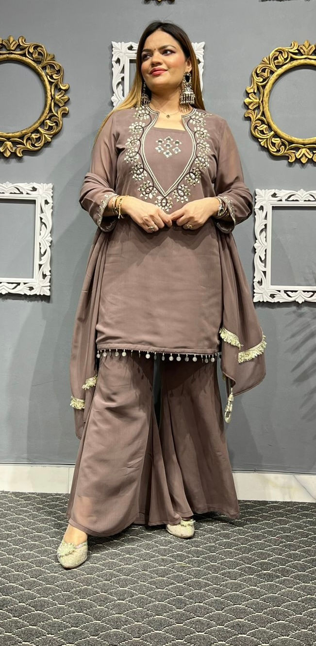 Thumbnail: THE ZAREEN SUIT