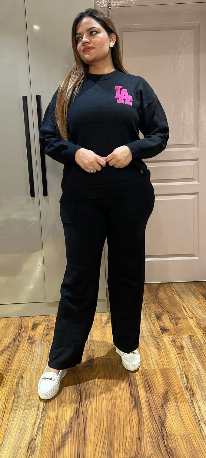 Thumbnail: THE ELEGANCE WOOLLEN CORDSET