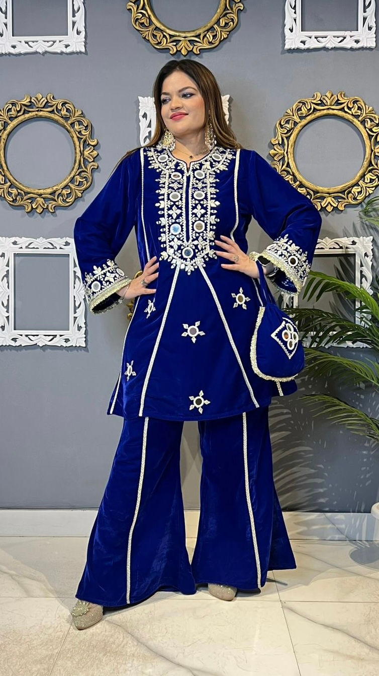 Thumbnail: THE AAFREEN VELVET CORDSET