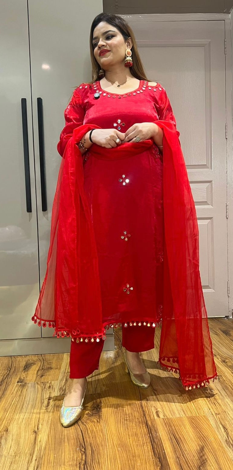 Thumbnail: THE MALIAKA SUIT (RED)