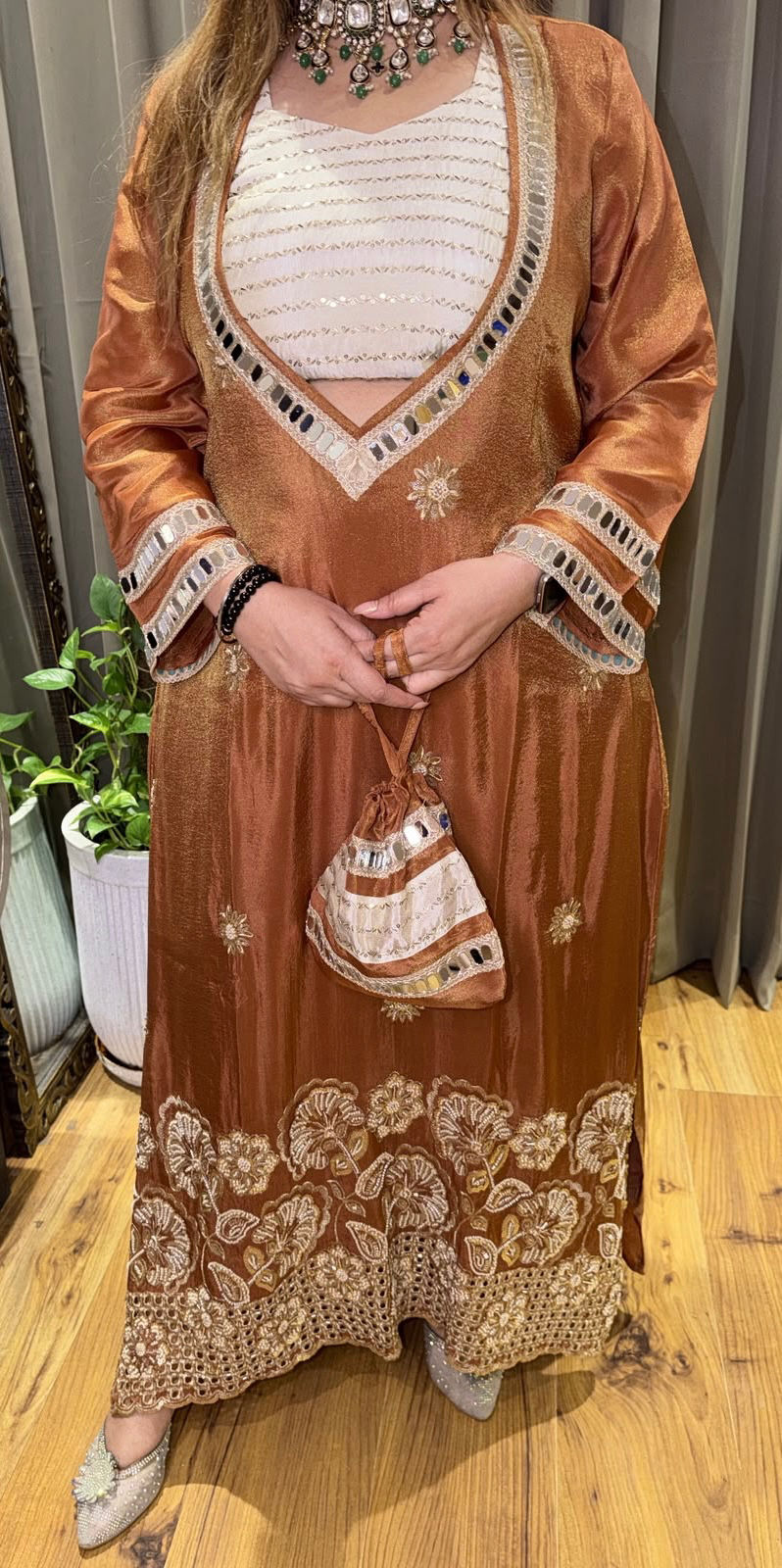 Thumbnail: THE MASHOOQA FERAN