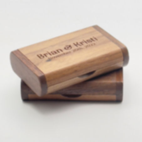 WOOD PENDRIVE+BOX 8" x 5"