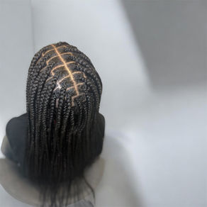 Les Knotless Braids Classiques – Un Look Intemporel pour Pâques 🐣✨