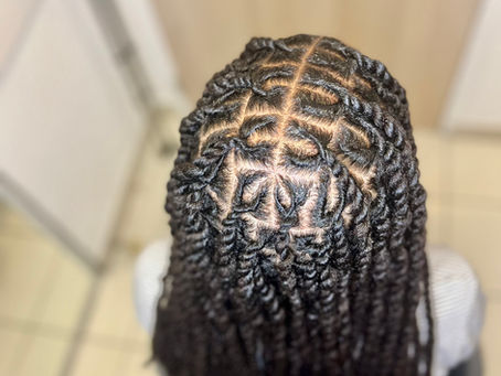 Invisibles Locs – Le Style qui fait la Différence