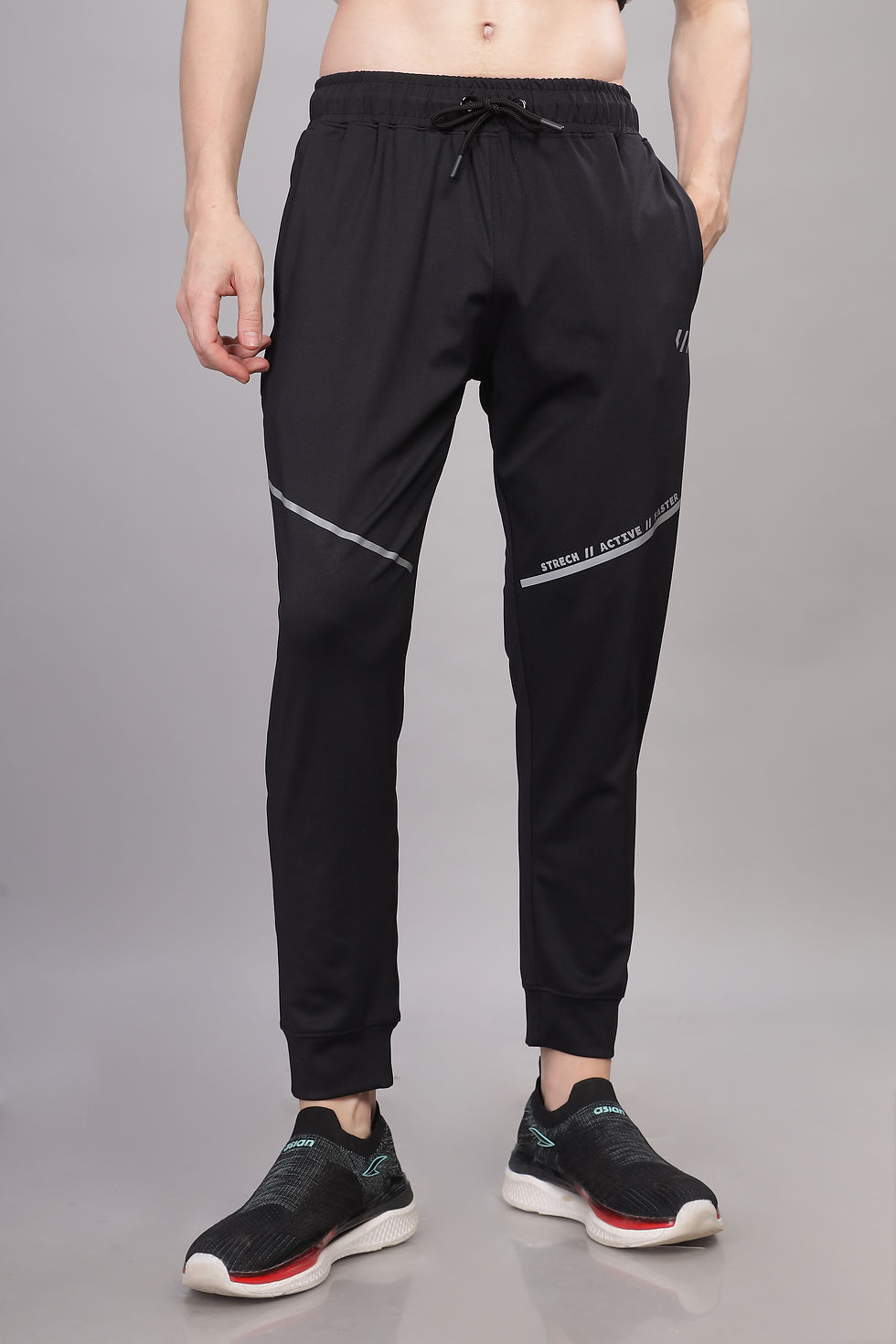 Strech Sports Tracks Sports wear for running, sports, gym, workout, outdoor activities. Light, breathable and strechable
