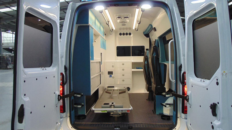 Renault Master 165 chevaux

Année 2024 - 13 000 kilomètres au 02/2024

2 PLC
Feux de pénétrations
Rampe avant 
Boîte mécanique 
Table Stem elec
Brancard M764

Prix sur demande au 06 87 24 29 19