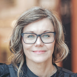 Carina Hellden.jpg