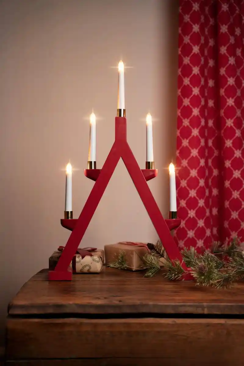 Klassisk adventsljusstake röd Rusta jul 2024