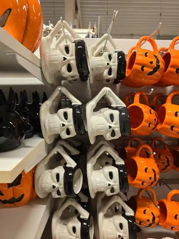 Halloweenmugg Dollarstore Halloween döskalle 2024