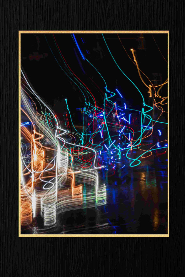 Bildtitel: Kreuzung, Aufnahmedatum: März 2023, Bildbeschreibung: ungewoltes ICM © Detlef Kohnen | Fotogruppe LichtGestalten Garbsen