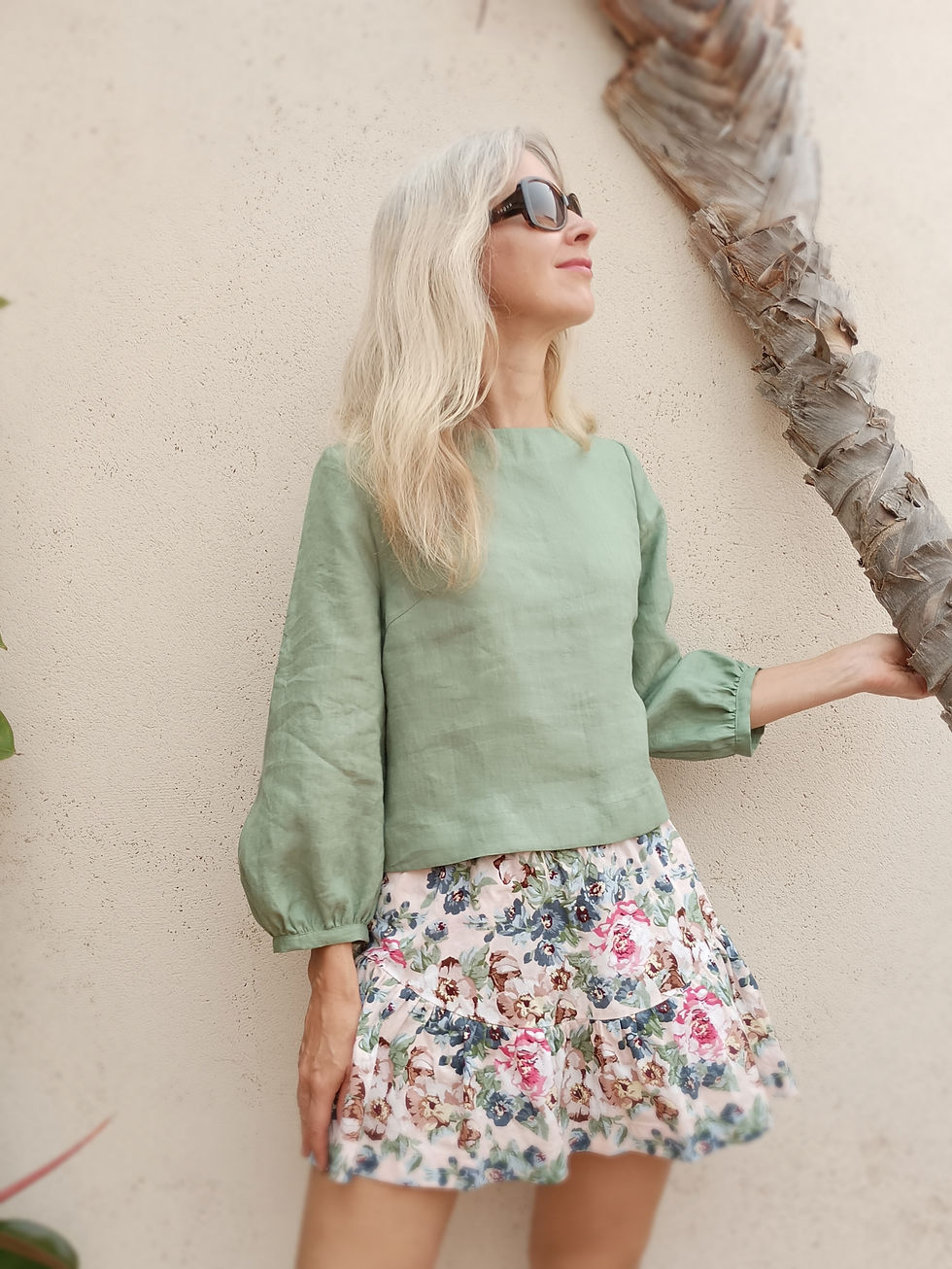 Thumbnail: Green / AZULEJO / 3/4 puff-sleeve top / medium weight linen / handmade by Kadrika