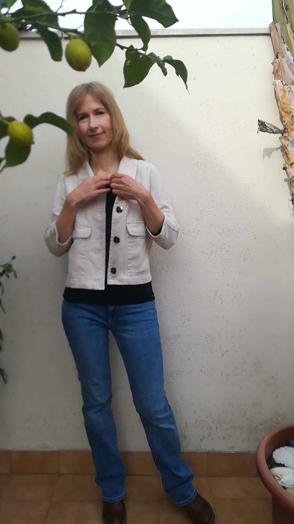 Thumbnail: Beige / DANDELION / cropped jacket with 3/4 sleeves / ramie tweed / handmade by Kadrika