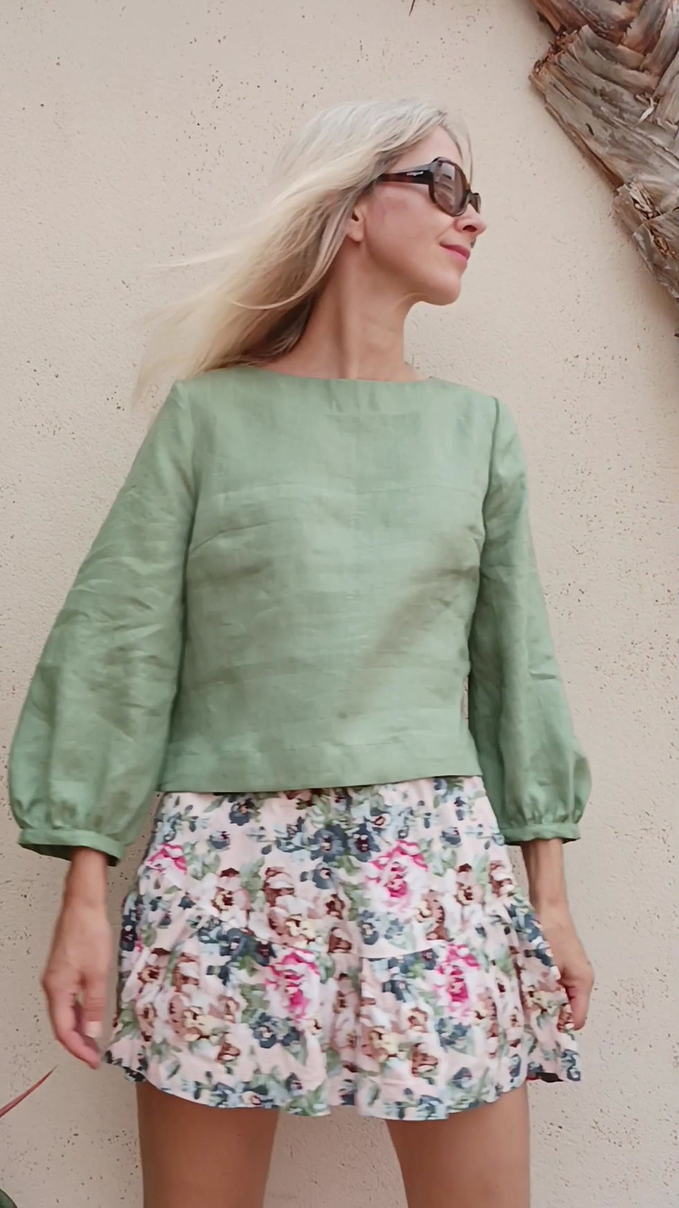 Thumbnail: Green / AZULEJO / 3/4 puff-sleeve top / medium weight linen / handmade by Kadrika