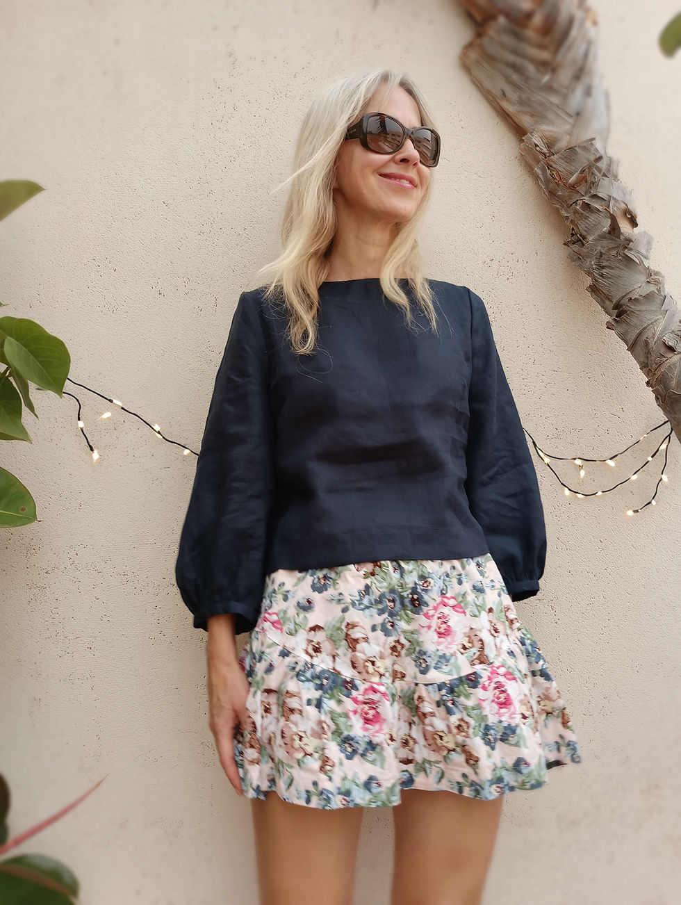 Navy / AZULEJO / 3/4 puff-sleeve top / lightweight linen / handmade by Kadrika