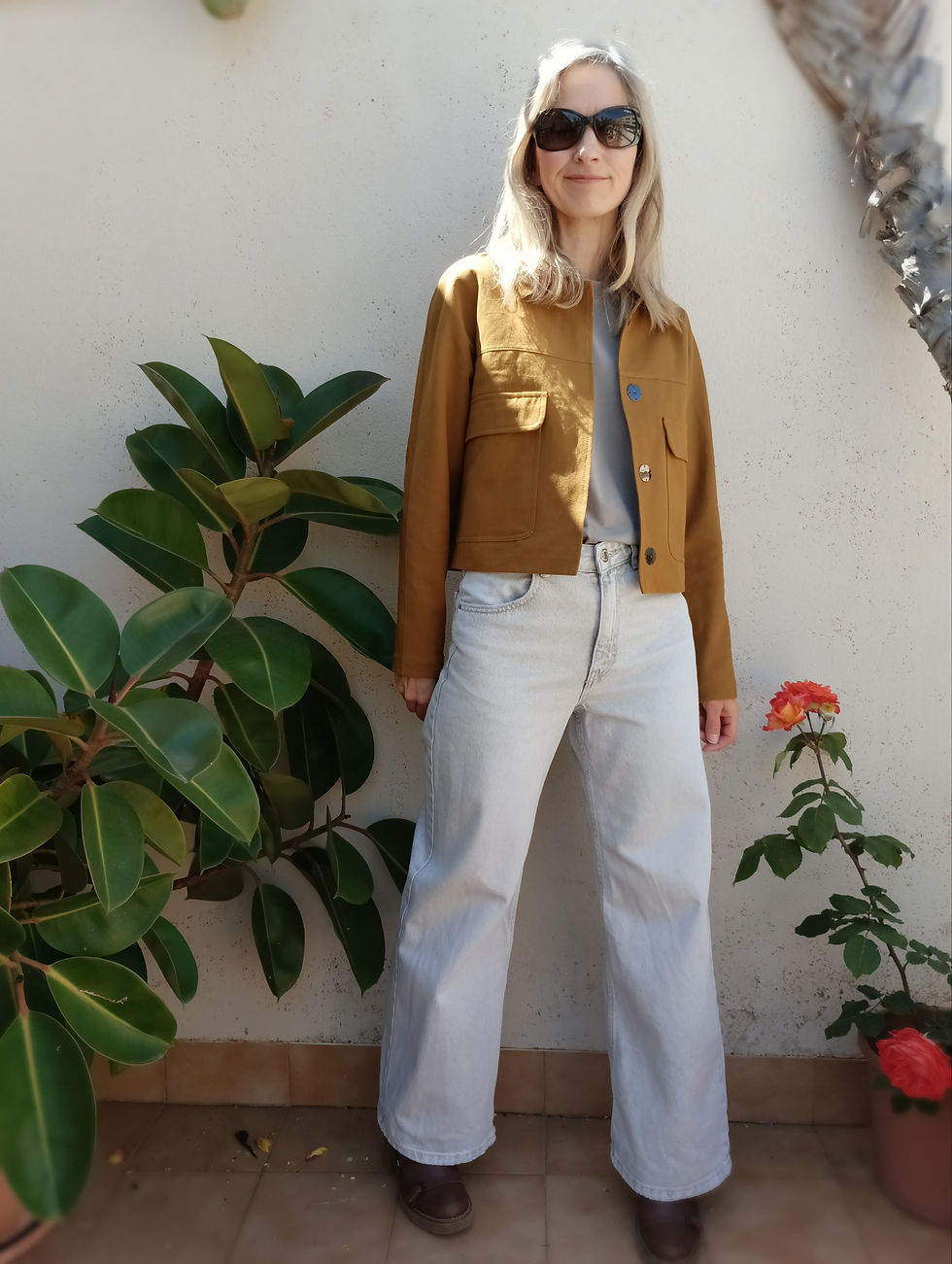 Thumbnail: Light brown / GREEN DANDELION / cropped kimono-sleeve jacket / cotton twill / handmade by Kadrika