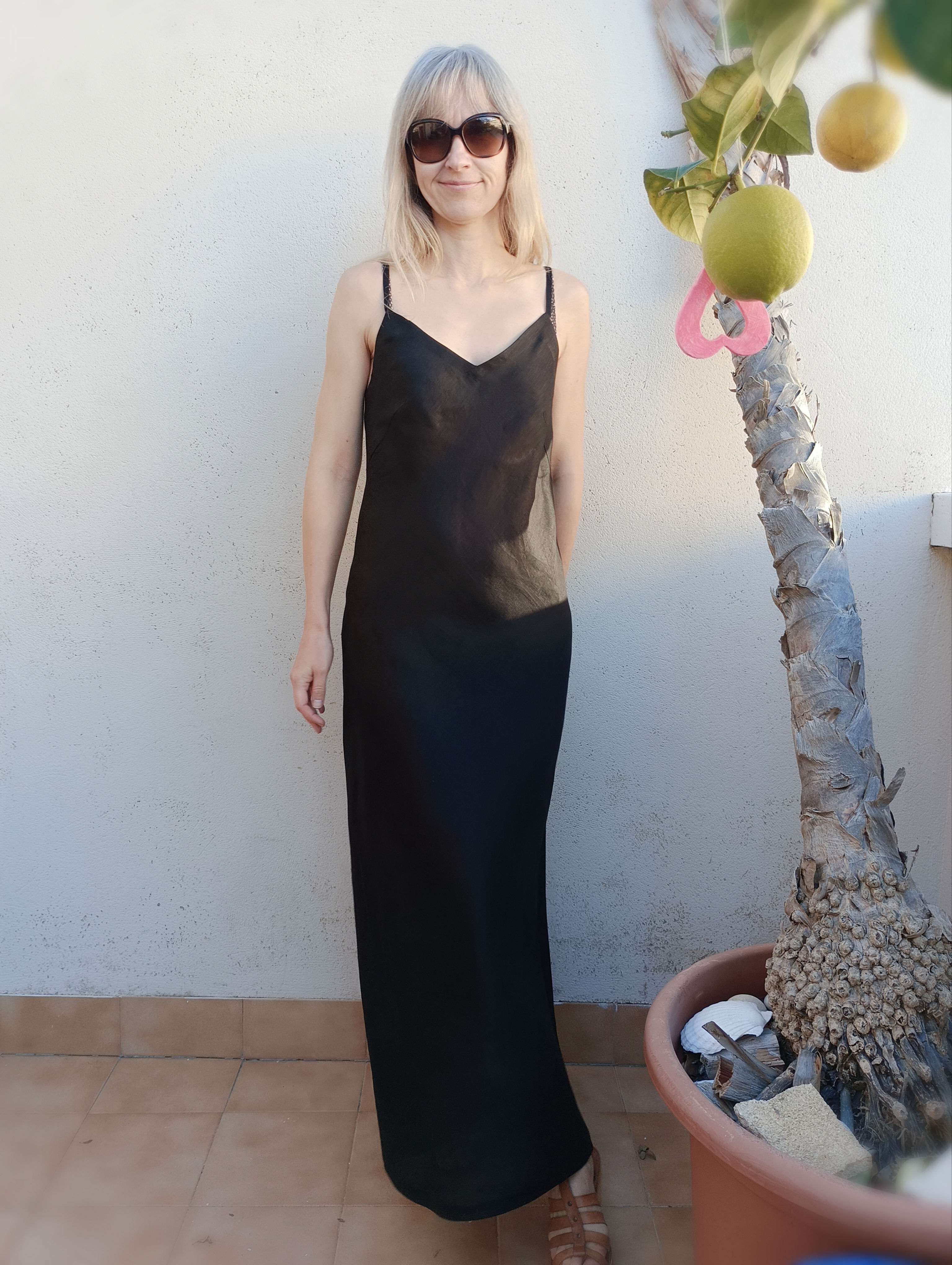 Black / HEART FERN / bias maxi slip-dress / lightweight linen / handmade by Kadrika