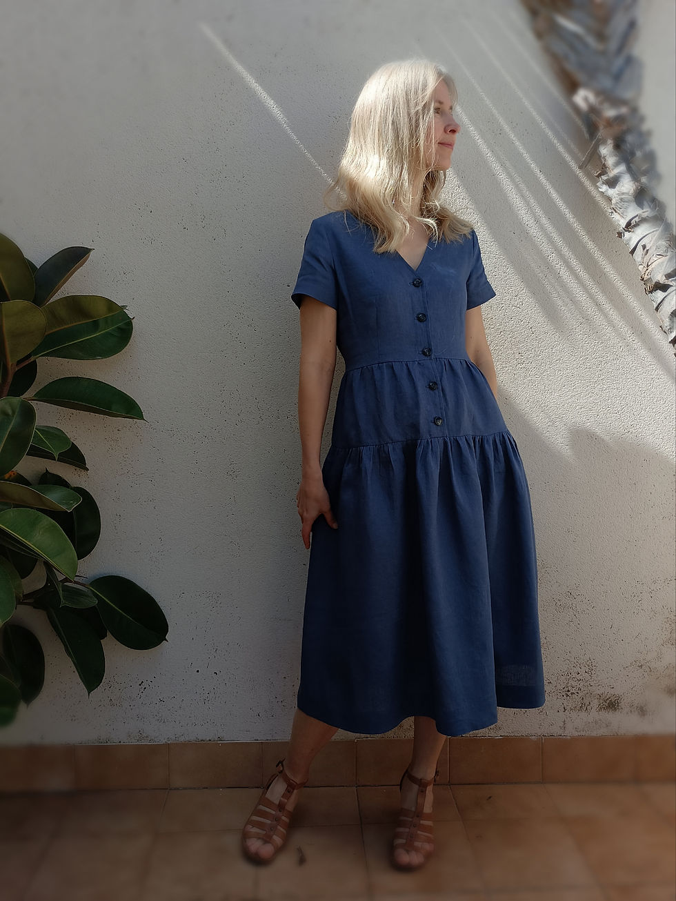 Thumbnail: Blue / SMALL LIANTRIS / button-front short-sleeve dress / medium weight linen / handmade by Kadrika