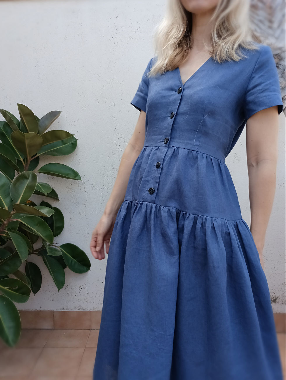 Thumbnail: Blue / SMALL LIANTRIS / button-front short-sleeve dress / medium weight linen / handmade by Kadrika